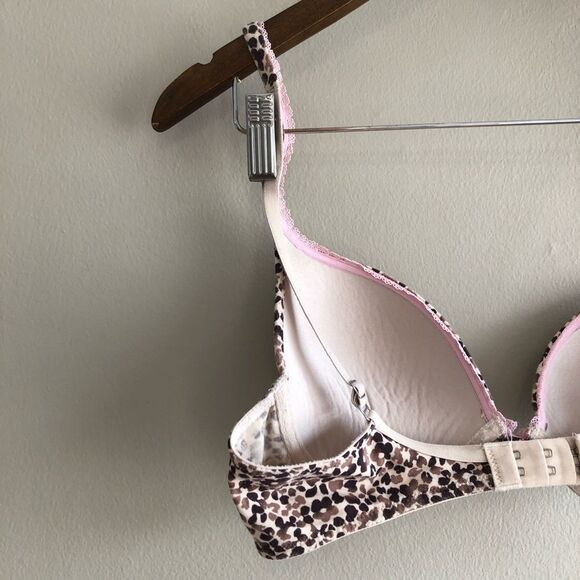 🚨3/$20🚨 Victorias Secret Cheetah Under Wired Supportive Push Up Bra Top Pink 36B - Picture 8 of 14